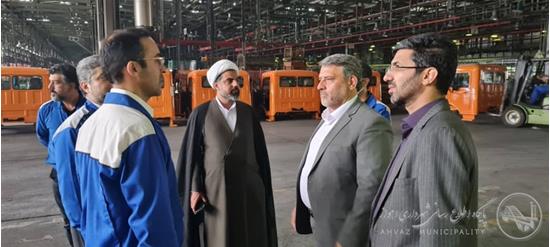 بازدید شهردار اهواز و هیئت همراه از خط تولید و مجموعه محصولات ایران خودرو دیزل تهران