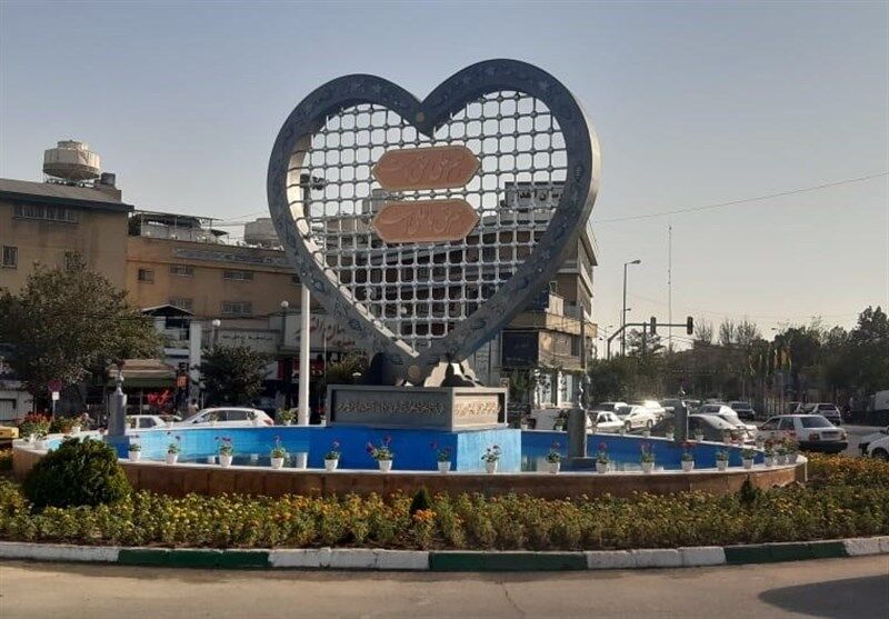 اثر حجمی «ضریح قلب» در شرق تهران جای گرفت