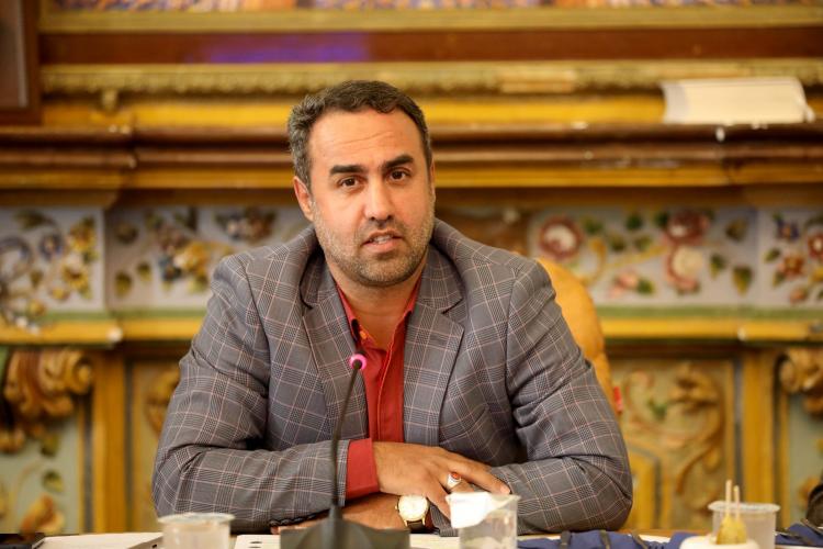 مدیر منطقه ۸ شهرداری اصفهان: بسته‌شدن راه فساد با فعالیت سامانه سوت‌زنی