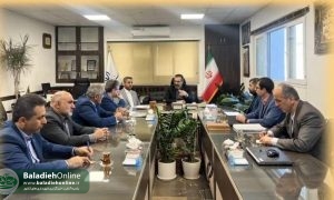 دیدار شهردار و اعضای شورا شهر تنکابن با معاون عمرانی استانداری مازندران