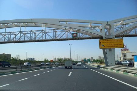 بهسازی و ایمن‌سازی پل‌های عابر پیاده در منطقه۲۲ تهران