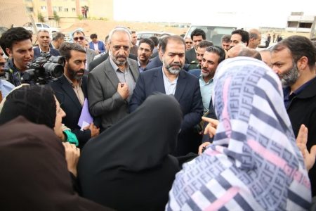 حضور استاندار اصفهان در شهر قجاورستان/ نیازهای قهجاورستان در شورای اداری استان مطرح شد
