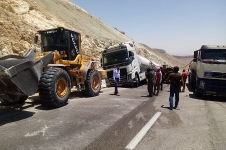 رهایی تانکر سوخت از حریق احتمالی