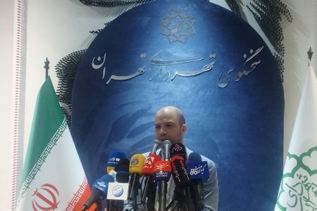 تراموا در بعضی مسیرهای شهر تهران جایگزین بی‌آرتی می‌شود