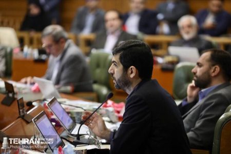 افزودن ۵هزار میلیارد تومان به بودجه ۱۴۰۴ پایتخت برای تامین اتوبوس و مترو