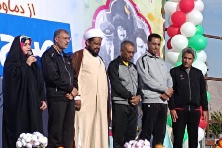 همایش پیاده‌روی خانواده «از دماوند تا خلیج فارس»به سرگز بخش احمدی رسید