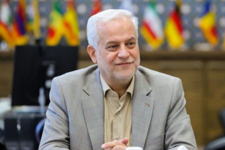 باغ گلهای اصفهان به بهترین باغ گل کشور تبدیل می شود