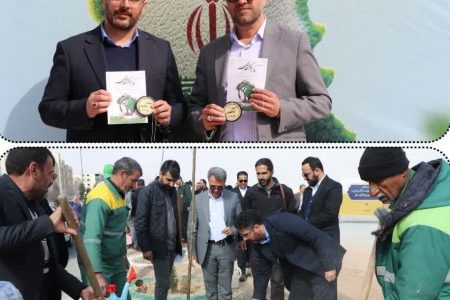 توزیع و کاشت ۱۰ هزار نهال به مناسبت روز درختکاری در شهر بهارستان