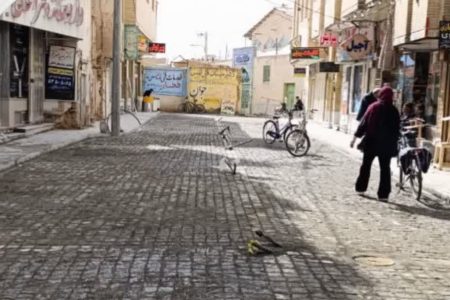 پایان عملیات سنگ‌فرش سنتی کوچه هفت‌پیچ شهرضا