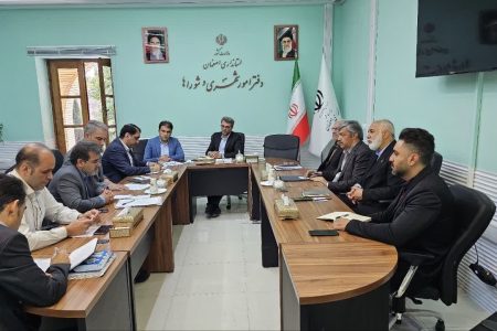 مشکلات شهرداری‌های استان اصفهان با سامانه سادا در استانداری بررسی شد